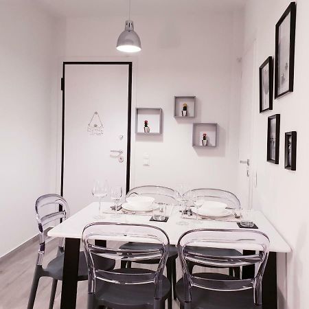 Beautiful Brand New Apartment Seaside Athens Luaran gambar