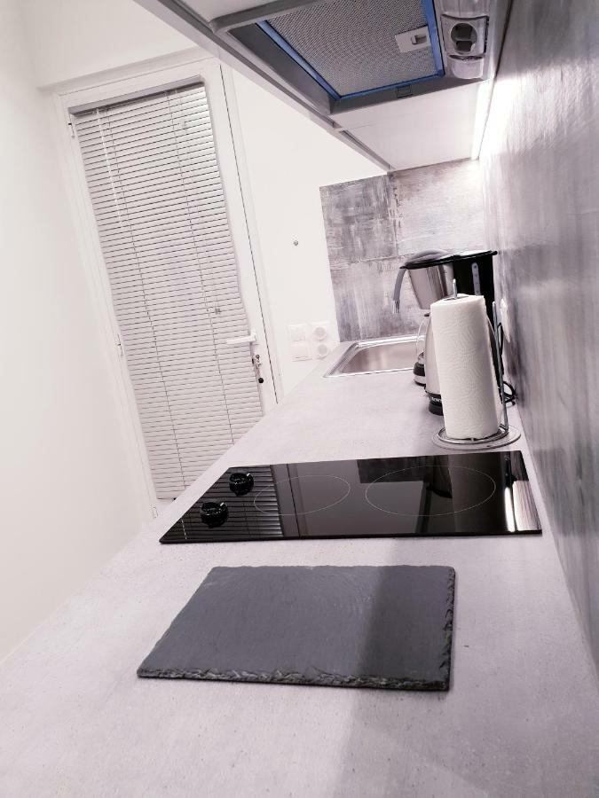Beautiful Brand New Apartment Seaside Athens Luaran gambar