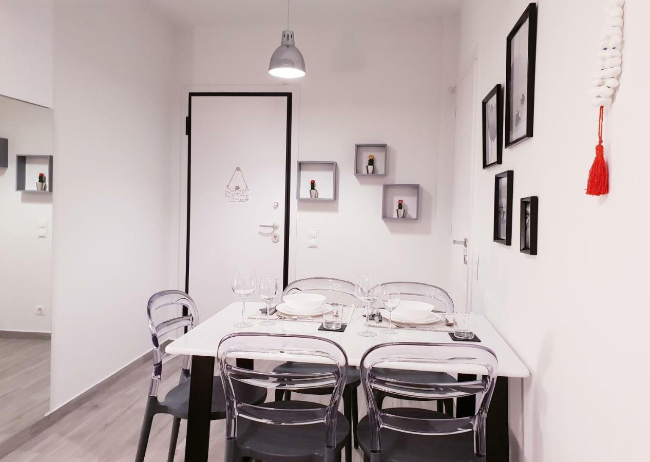 Beautiful Brand New Apartment Seaside Athens Luaran gambar